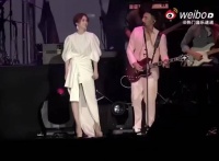 很喜欢看这一对的爱情呀，果然真夫妻最好磕