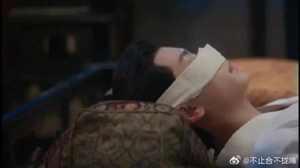 颜南星给商别离修鼻，商别离欺软怕硬，只敢骂江心白