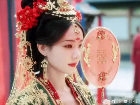 李一桐刘宇宁新剧虐心片段曝光,女主遇险男主相救
