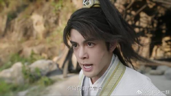 李莲花毒发陷入危险 方多病舍命相救：你们谁敢伤李莲花