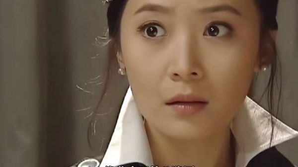 特务假扮八路想要搞暗杀，结果被女人一招轻松化解