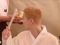 鹿晗砍价干脆利落，150元爽快成交