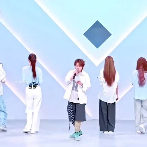 王濛跨界音乐再创佳绩，短道速滑冠军多领域绽放