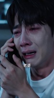 他醉酒打电话哭着求复婚，下一秒被前妻直接拉黑