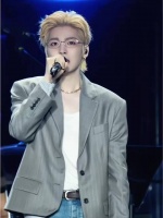 侯明昊选曲获赞情感浓度高打动听众