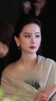 天资是一种很残忍的东西 可偏偏她是刘亦菲啊！