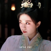 华京最美头衔，当然非长公主李蓉莫属啦