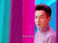 半百的人了折腾啥…他后来咋不拍戏了呢，他和颖儿的千山暮雪我妈老喜欢了