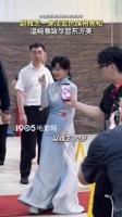 赵雅芝一袭淡蓝色旗袍造型亮相第23届电影频道传媒关注单元