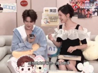 张远张云龙同坐歌手观众席现同台互动