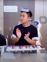 贾乃亮30天涨粉78万，坦言无戏可拍转战直播带货