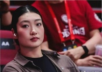 李梦“人设崩塌”事件：三年舆论过山车走完，李梦和过去彻底切割