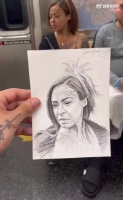 “发现越是打扮叛逆的，他们其实越缺乏关注，越需要爱护”