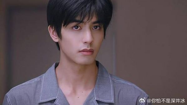 凌霄症状被父亲察觉，暖心举动引共鸣