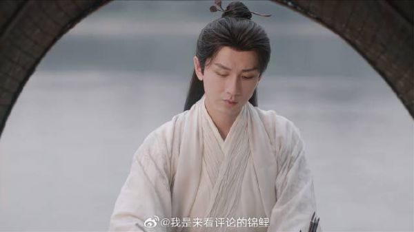 笛飞声在决战之日 收到李莲花绝笔信，他竟剑断人亡