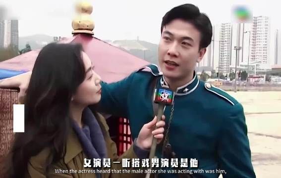 港圈女星主动加吻戏追钱小豪，钱嘉乐卖命替身兄弟反差鲜明