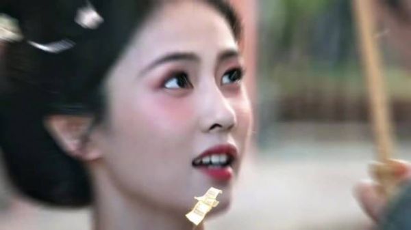 叶璃墨修尧因戏生情却难逃命运捉弄