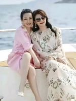 刘涛闺蜜团实力强，秦海璐百万借款不打借条