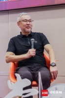 共饮长江水，方向明谈良渚与三星堆–金沙的玉文化跨时空传承丨名人大讲堂
