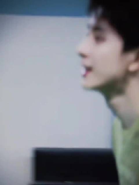 瓜主辟谣《不醒》男主不是敖瑞鹏，敖瑞鹏没有接触过网传项目