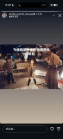 张柏芝为64岁周星驰庆生，晒《喜剧之王》片场合照
