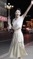 快40岁的景甜，依然少女感满满，深得大家的喜欢