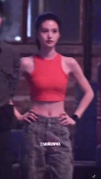 丞磊这女主运啊，又是个盘靓条顺的大美女