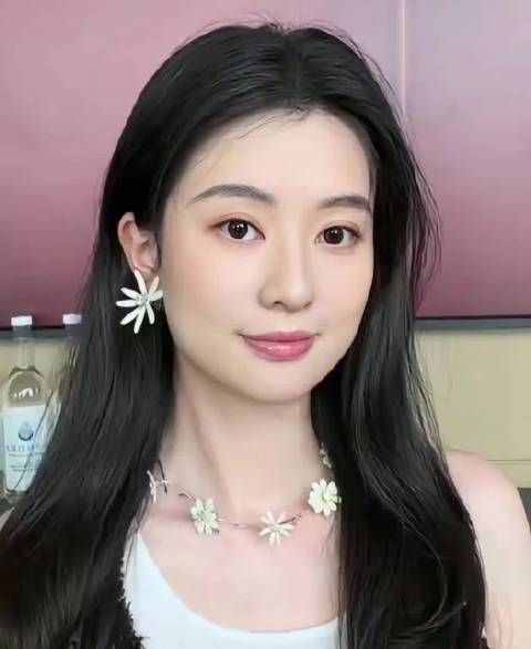 乔欣婚后消除不自信，富太太生活更从容