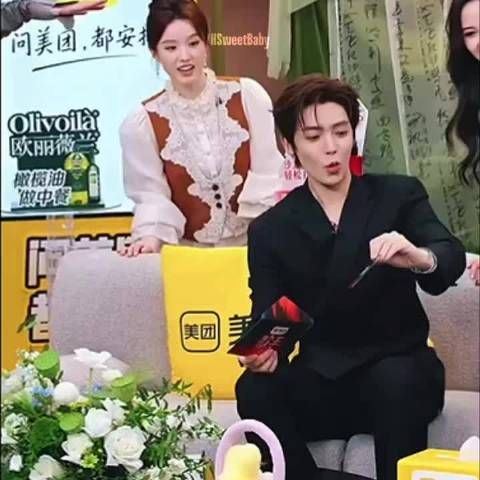 侯明昊抽中自由选曲，周五舞台引期待