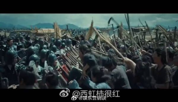打戏镜头利落干脆，动作行云流水，看得特别过瘾