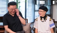 金龟子自曝每月退休金8900元，和丈夫青岛养老，被众人怒批在炫富