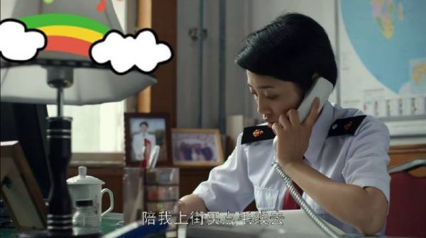 江德福即将迎来八十大寿 ，亲手给他织一身毛衣毛裤，老一辈的感情真好啊