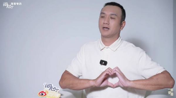黄觉反差比心盛年主任听诊心动