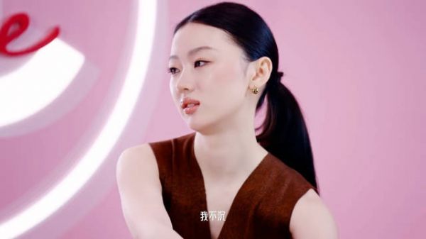 单依纯回应体重争议，称不到100斤