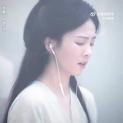 白鹿又去哪进修哭戏了