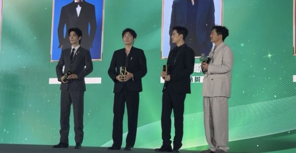 白玉兰提名晚宴首设绿毯 奖项今晚揭晓