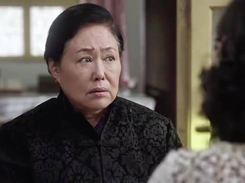 女儿和儿媳妇同时怀孕了 平凡岁月