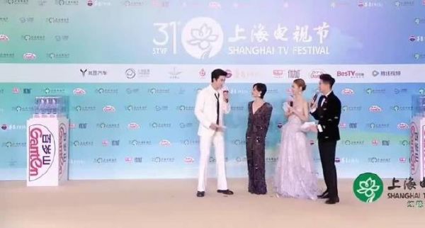 孙俪红毯回应得奖概率，称能进前五已很优秀