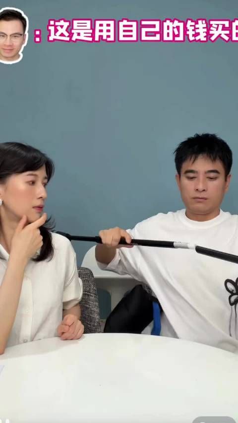 陈龙这么逗吗？哈哈哈哈哈哈完全想不到他下一句要说啥，还有这一枪是怎么回事