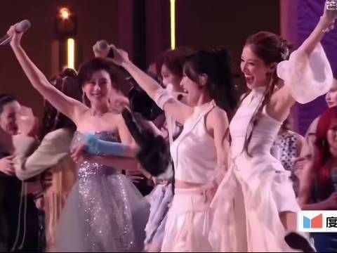 BY5全员合体亮相浪姐总决赛，重现三公经典舞台