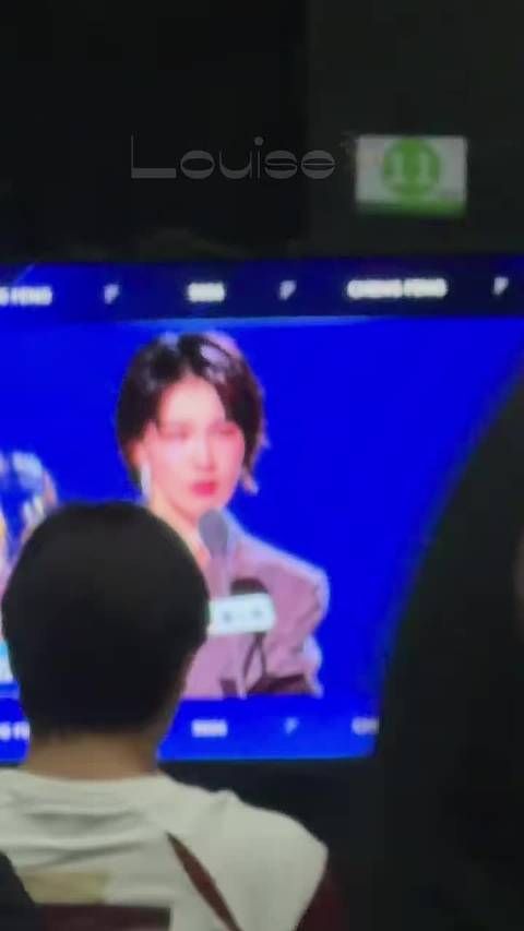 曾沛慈回应获年度总冠军：谢谢你曾沛慈，你辛苦了！
