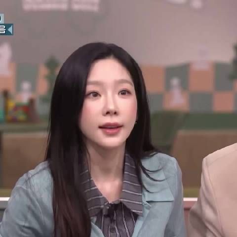 金泰妍亮相惊人星期六展现女神美貌