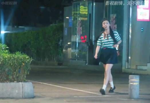 2026最新悬疑剧，女生独自打车，却遇到了惊恐的一幕