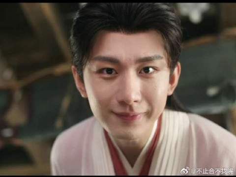 花花：小宝，你还是不说话的好啊
