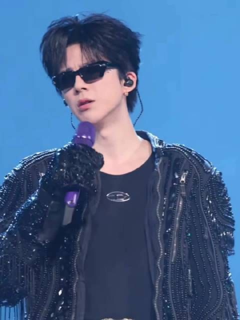 刘宇宁被呼吁出演偶像剧，粉丝期待其演绎甜蜜爱情