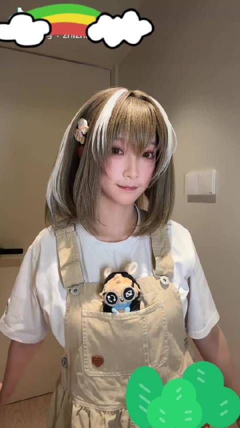 麦麦和背带裤真的很搭