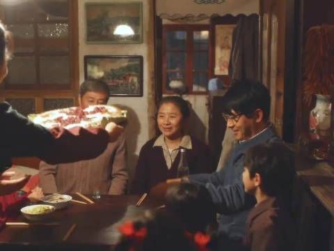 这个婆婆看着真让人来气！男人更是！