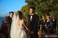 39岁顽童瘦子巴厘岛补办婚礼！推迟4年终圆满，张震岳赶场赴宴