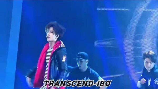 早期的酷盖王一博，酷酷的帅帅的 @王一博·YIBO