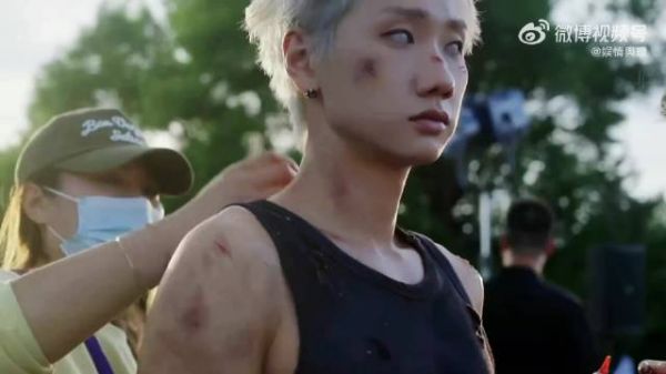 汪苏泷MV丧尸感十足，唱歌反转惊艳